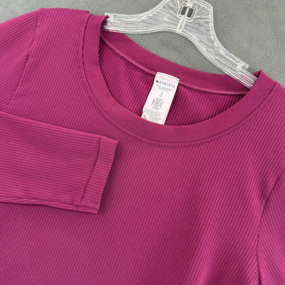 Athleta Womens XL Ribbed Long Sleeve Top Berry Purple Crew Neck Activewear